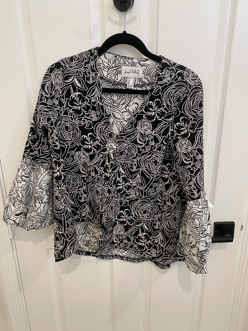 Women's Jacket, size 10 Asymmetrical Front ,Joseph Ribkoff